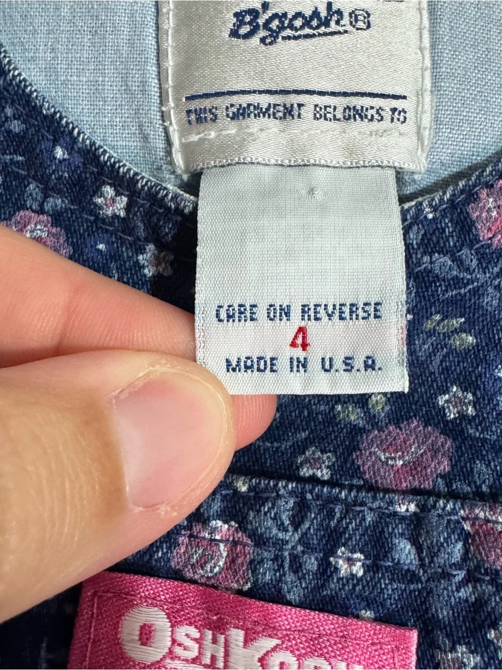 Vintage OshKosh B’gosh Girls Floral Denim Jumper Dress Blue Pink Size 4 USA